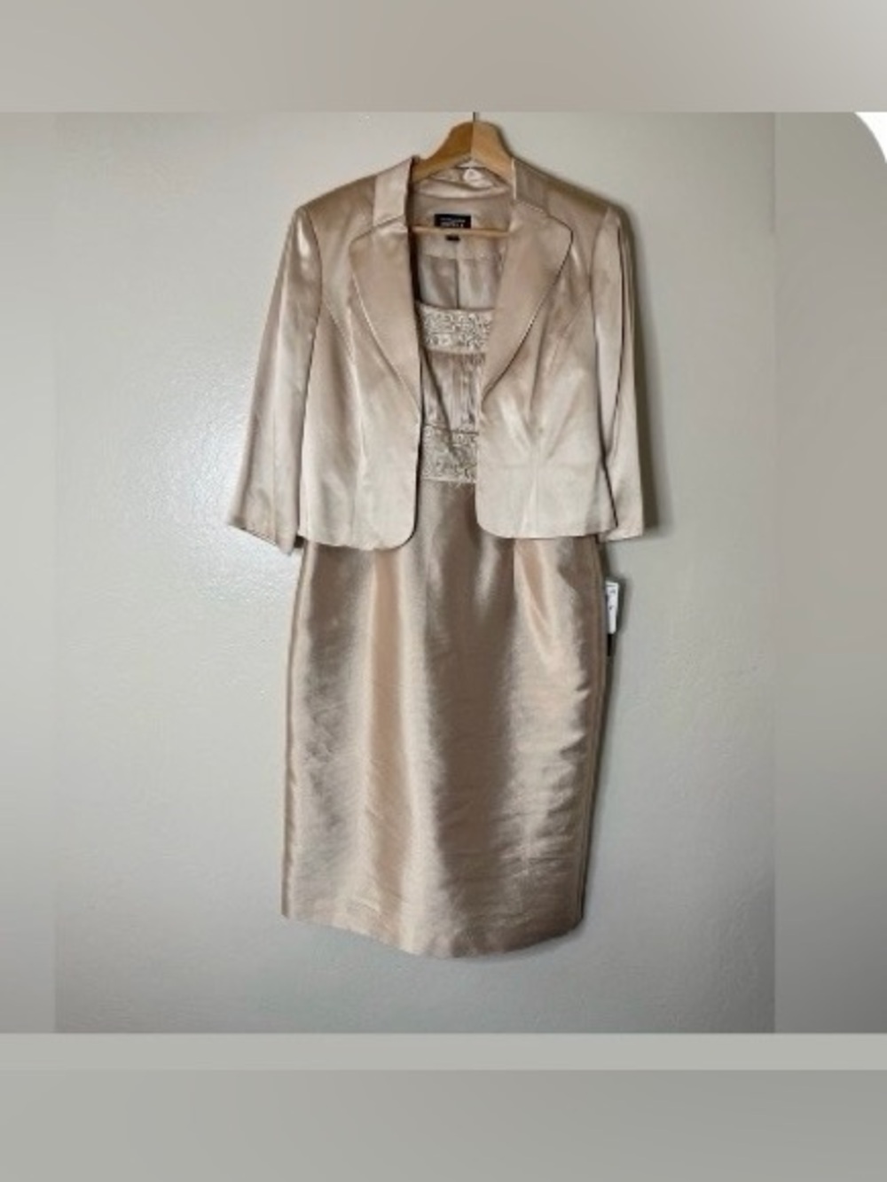 Elegant Satin Pencil Skirt with Matching Jacket and Rhinestone top NWT- Cream